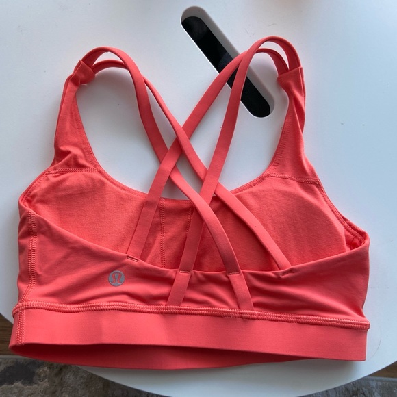 Lulu energy bra size 4 - Picture 3 of 3